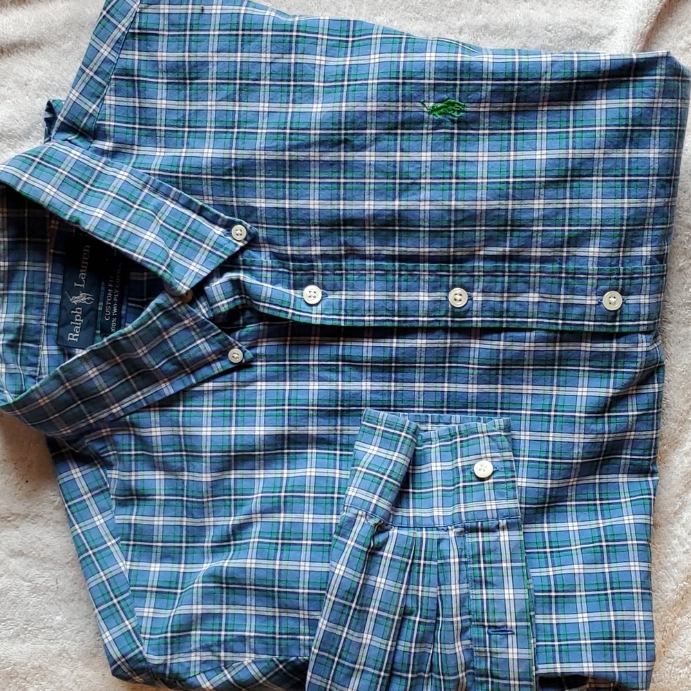 Ralph Lauren Custom Fit 100% Cotton casual Plaid shirt in EUC